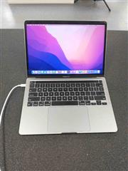 2020 Apple M1 MacBook Pro 13